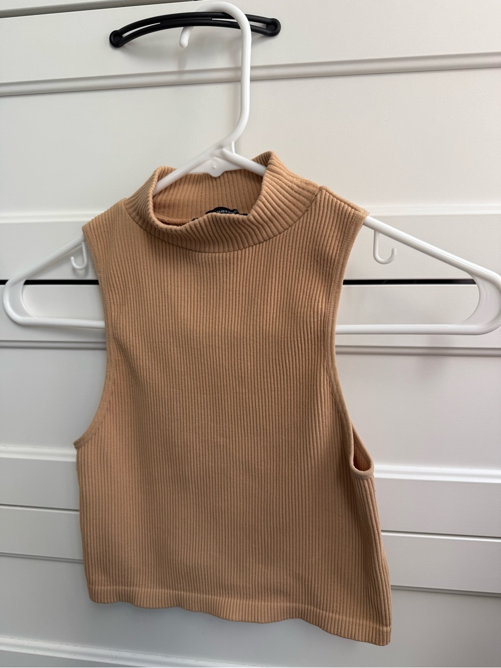 NWOT Zara Cropped Ribbed Sleeveless Mock Neck Tank - Camel